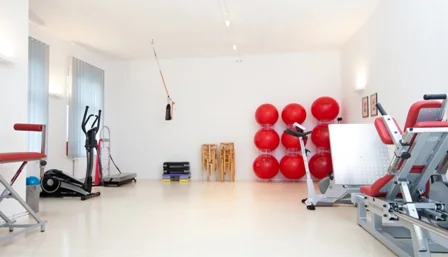 Heller und großzügiger Gymnastikraum